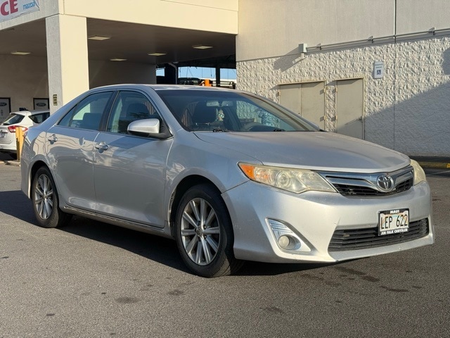 Used 2014 Toyota Camry SE with VIN 4T1BK1FK6EU541759 for sale in Kahului, HI