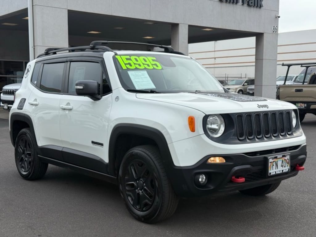 Used 2017 Jeep Renegade Trailhawk 4x4 SUV