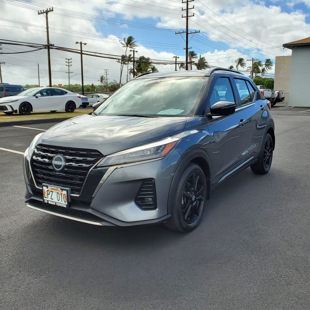 Used 2024 Nissan Kicks SR SUV