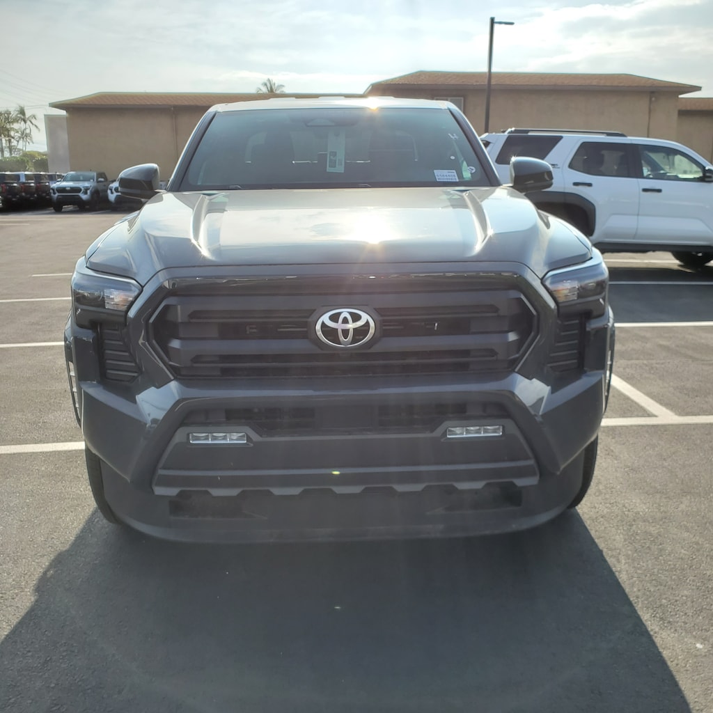 New 2025 Toyota Tacoma SR5 Truck Double Cab