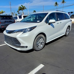 2025 Toyota Sienna XLE Van Passenger Van