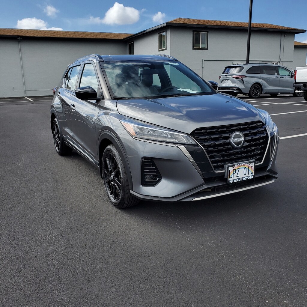 Used 2024 Nissan Kicks SR SUV