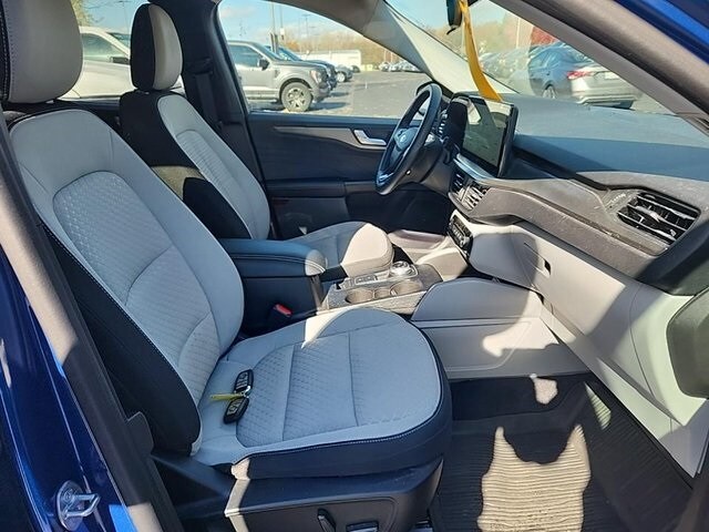 2023 Ford Escape Active photo 3
