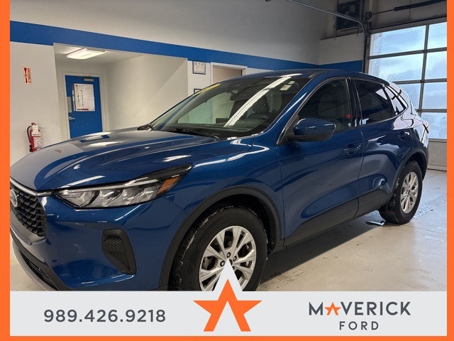 2023 Ford Escape Active's photo