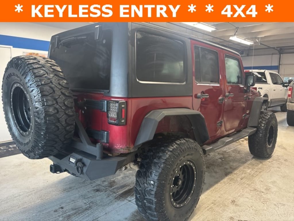 Used 2012 Jeep Wrangler Unlimited Sahara SUV