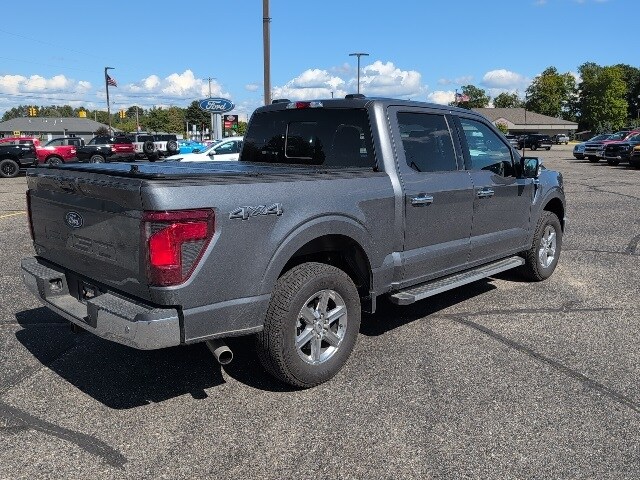 2025 Ford F-150 XLT photo 4