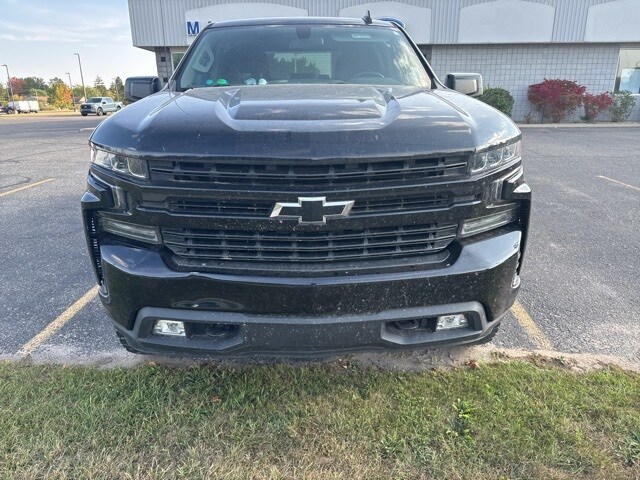 2020 Chevrolet Silverado 1500 RST photo 2