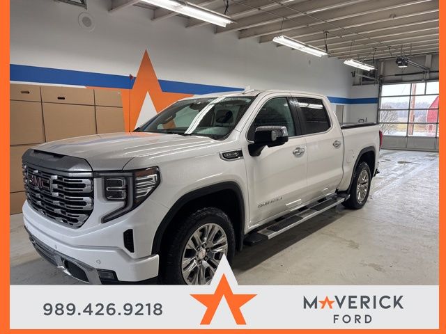 2022 GMC Sierra 4WD Crew Cab Short Box Denali's photo