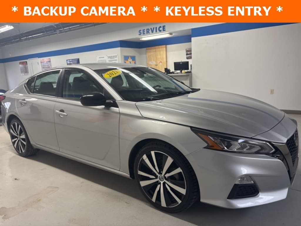 Used 2021 Nissan Altima 2.5 SR Sedan