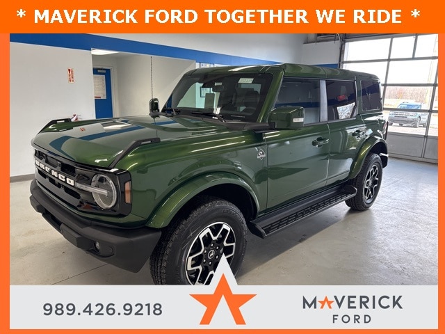 2025 Ford Bronco 4-Door Outer Banks's photo