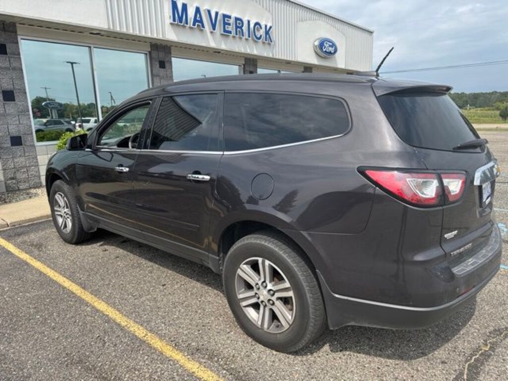 Used 2017 Chevrolet Traverse 2LT SUV