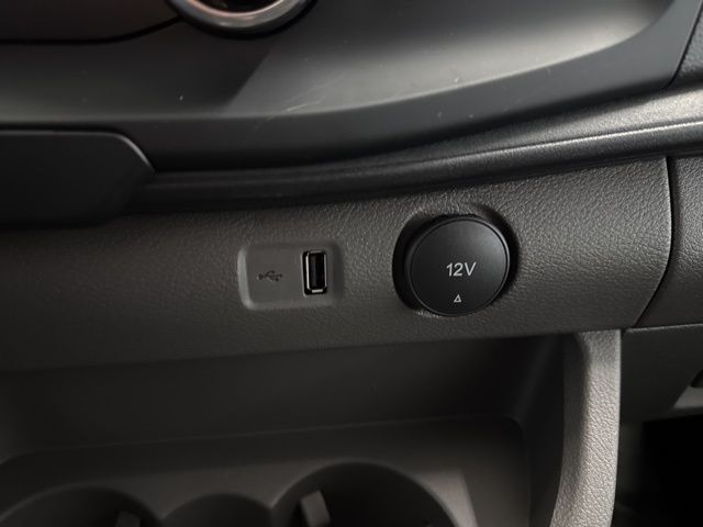 2025 Ford Transit Van Base - Photo 9