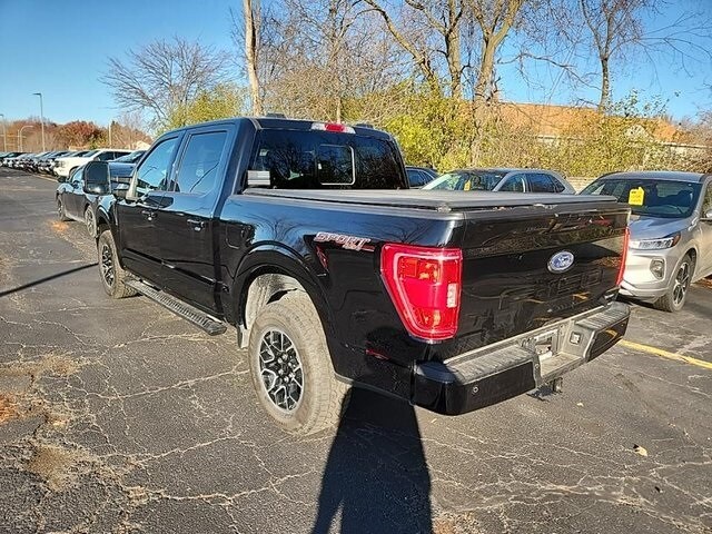 2023 Ford F-150 XLT photo 2