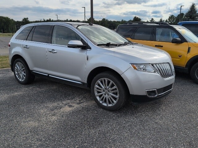 Used 2013 Lincoln MKX Base with VIN 2LMDJ6JK4DBL41617 for sale in Gladwin, MI