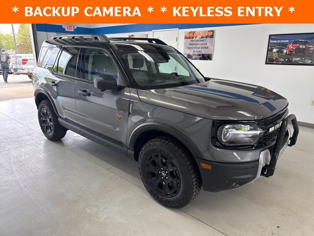 2025 Ford Bronco Sport Badlands photo 3