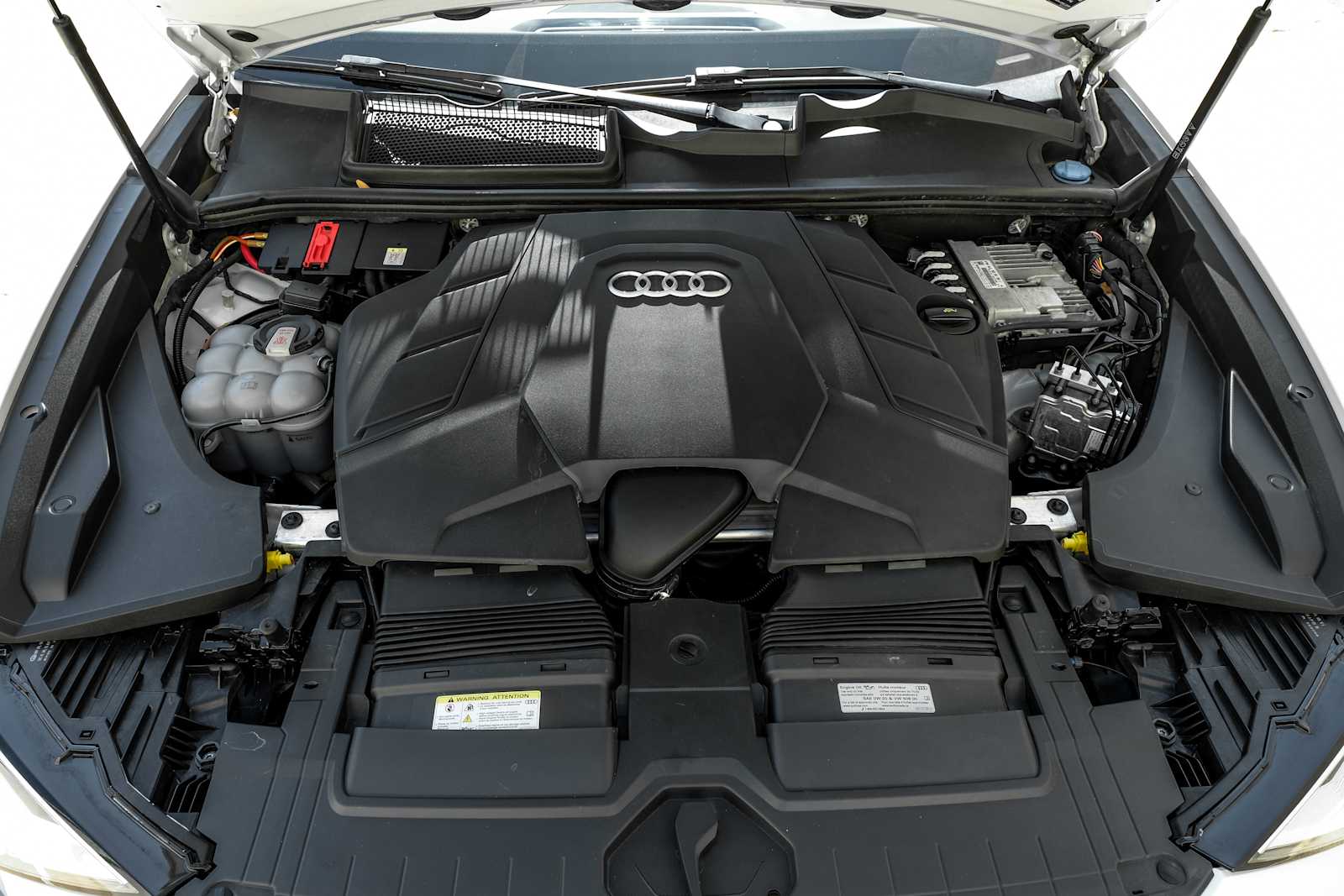 2022 Audi Q8 Premium - Photo 53