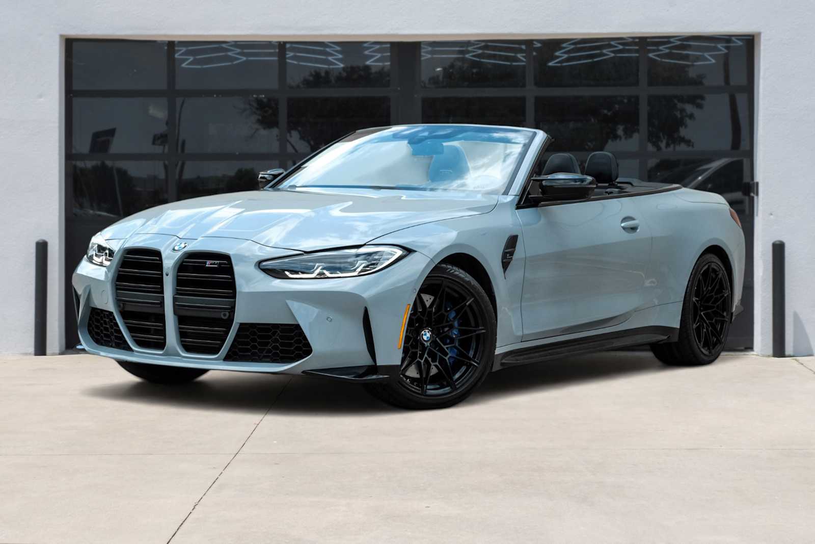 2022 BMW M4 Convertible