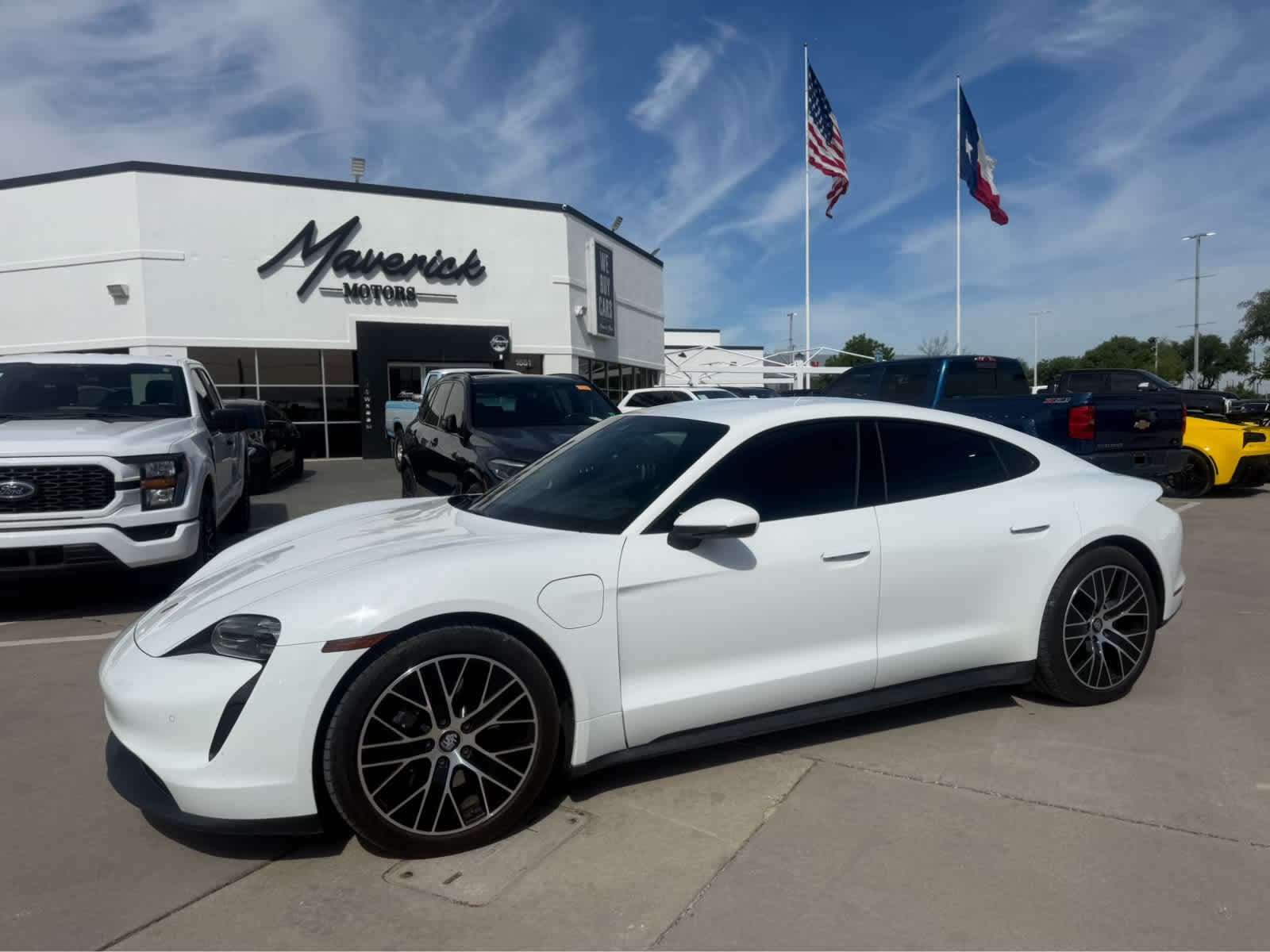 2022 Porsche Taycan Base