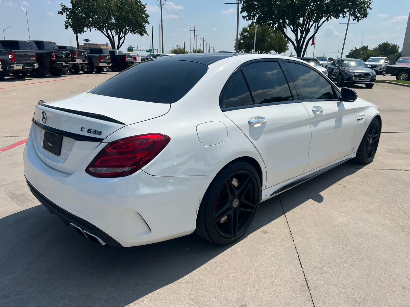 2016 Mercedes Benz C 63 S AMG photo 3