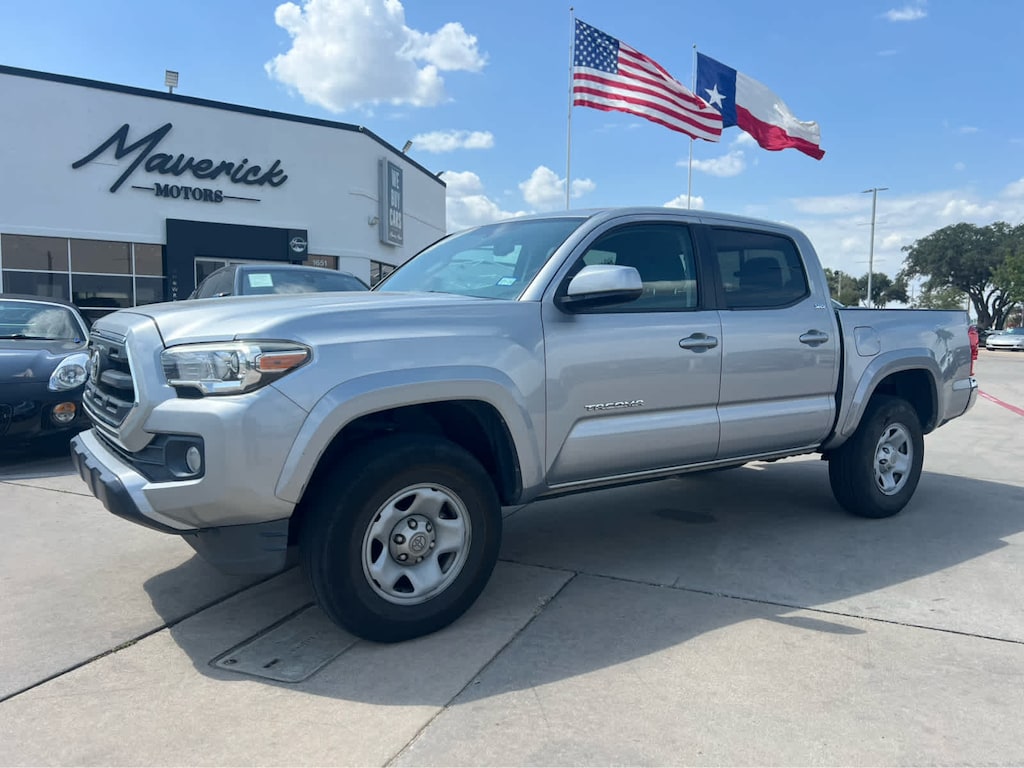 Used 2017 Toyota Tacoma SR5 Double Cab 5 Bed V6 4x2 AT (Natl) Double Cab 5 Bed V6 4x2 AT (Natl)