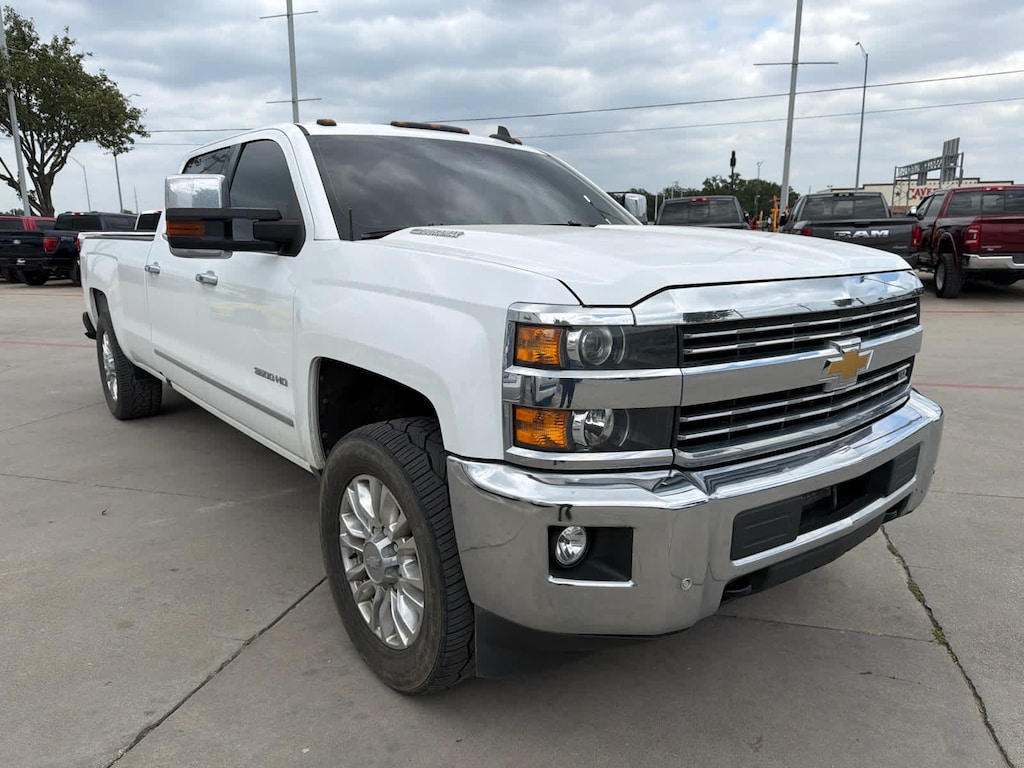 Used 2015 Chevrolet Silverado 3500HD LTZ 4WD Crew Cab 167.7 Truck