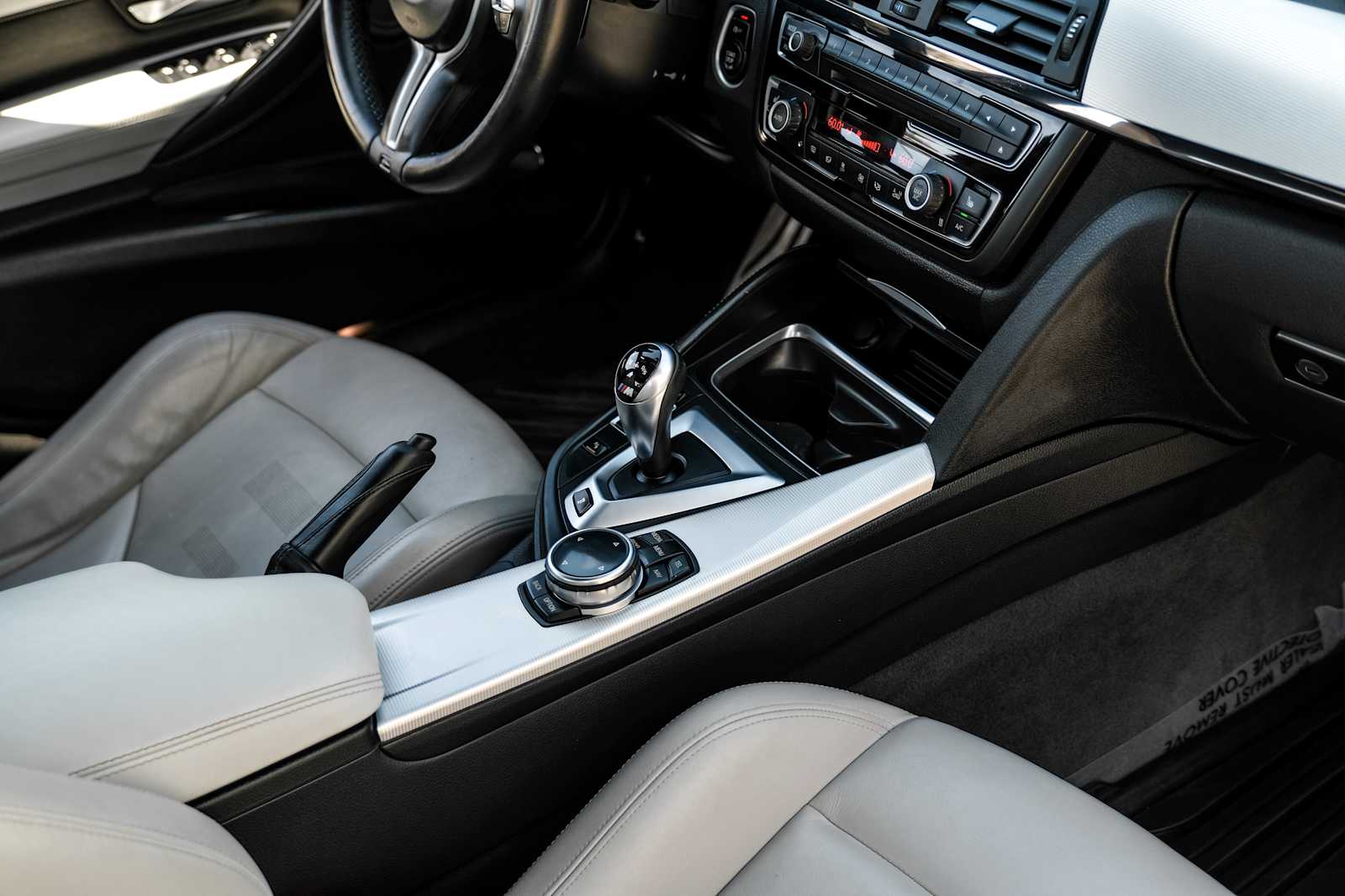 2015 BMW M3 Sedan Base - Photo 20