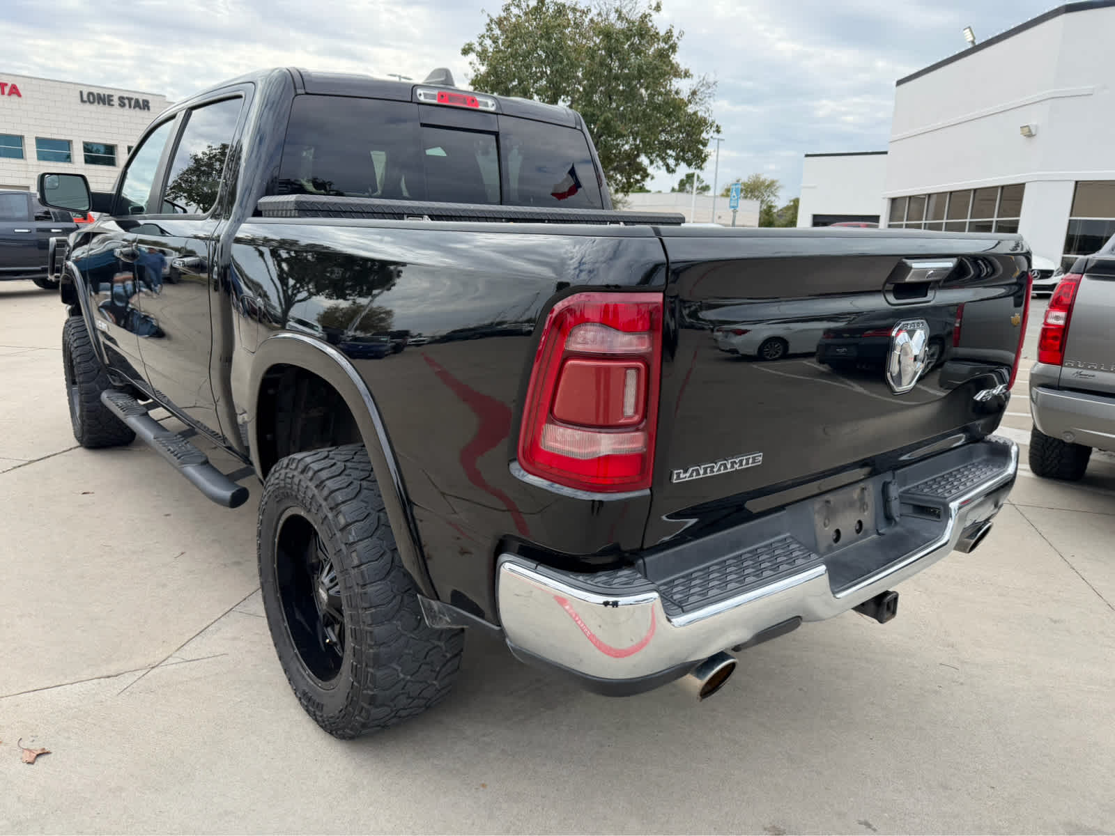 2021 Ram 1500 Laramie photo 2