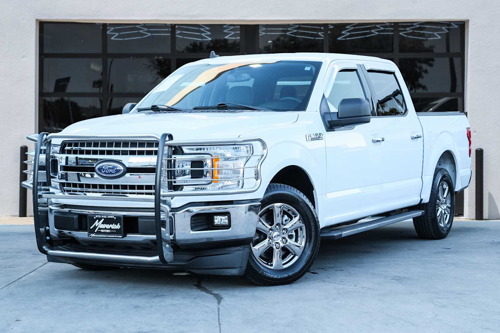 Used 2020 Ford F-150 XLT 2WD Supercrew 5.5 Box Truck