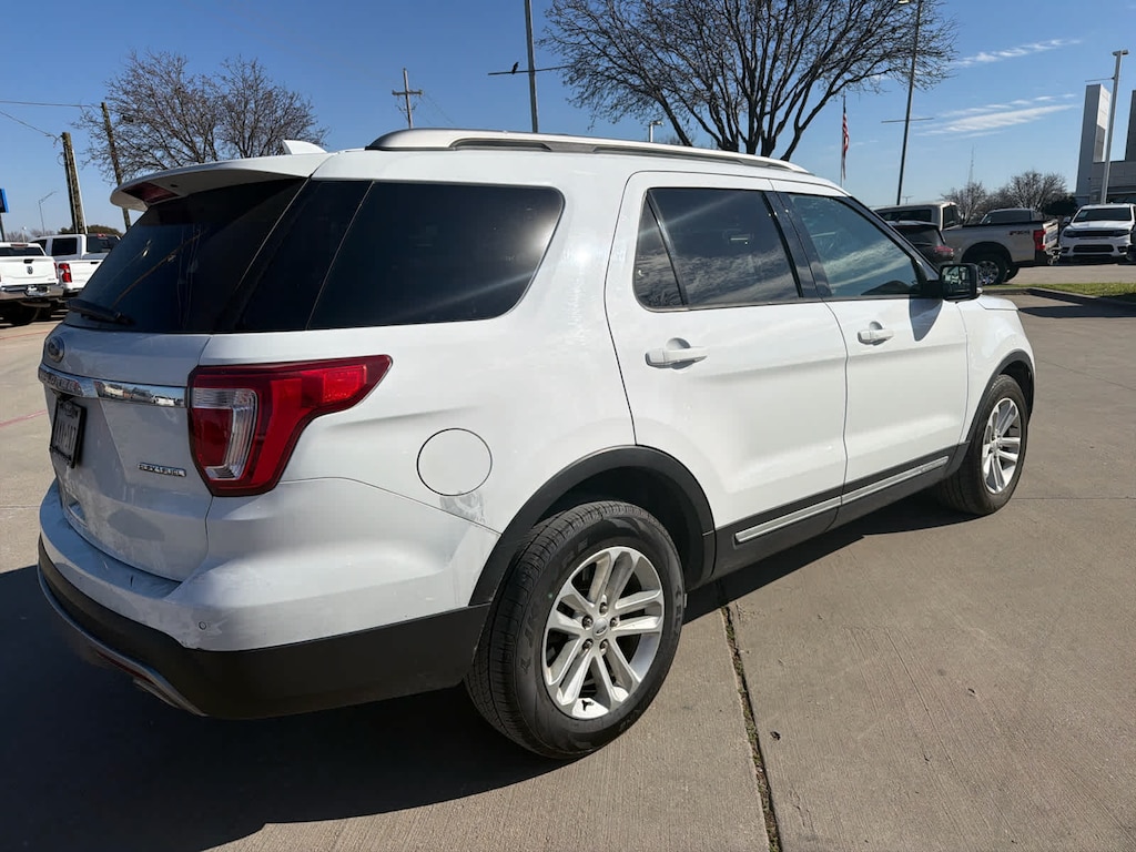 Used 2016 Ford Explorer XLT SUV