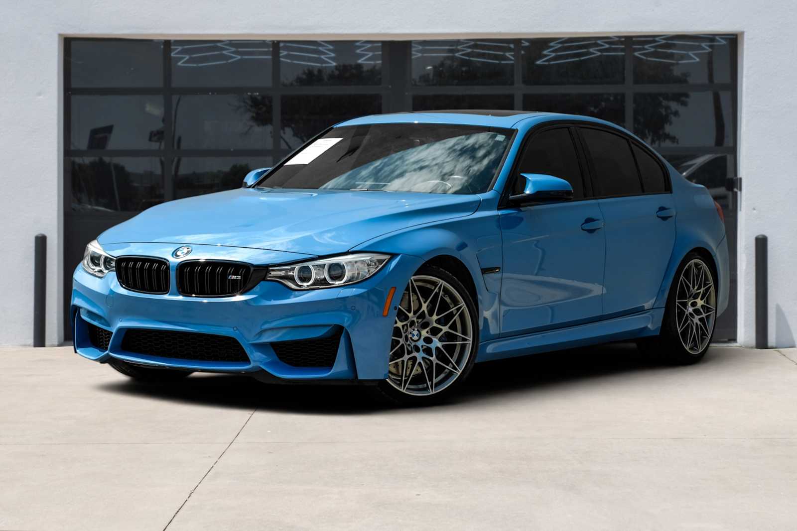 2017 BMW M3 -'s photo