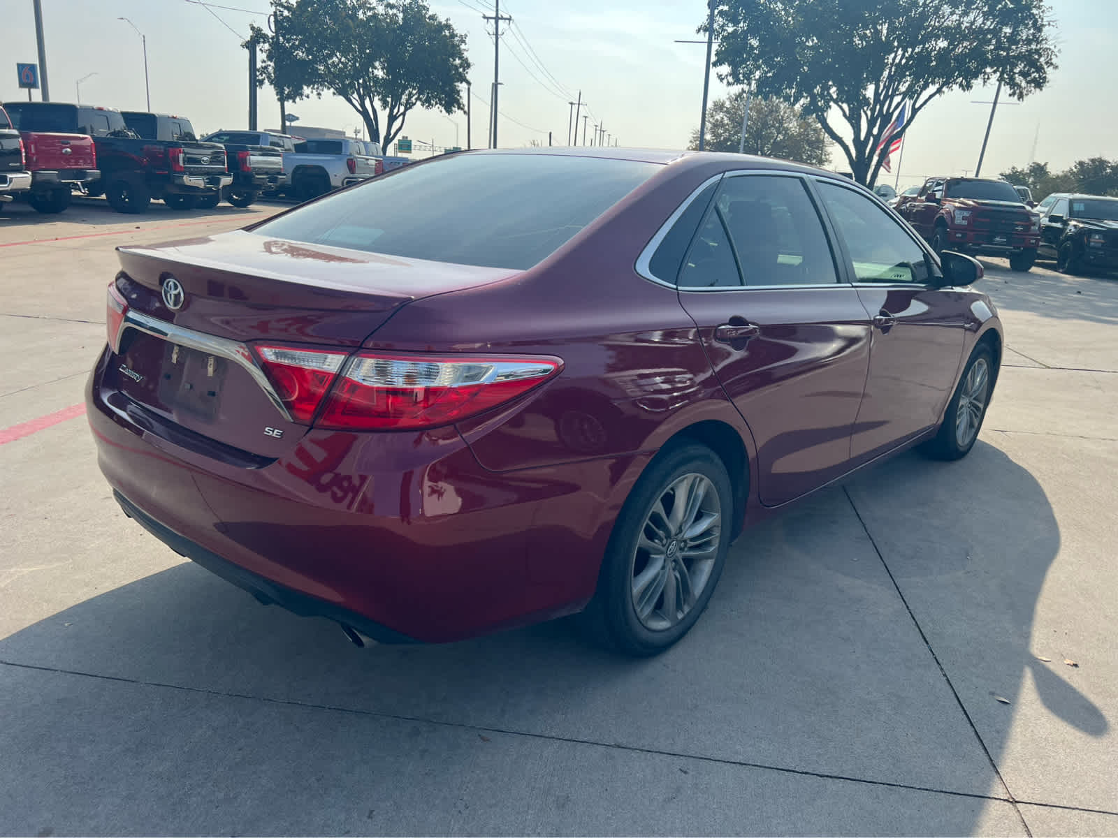 2017 Toyota Camry XLE XSE photo 2