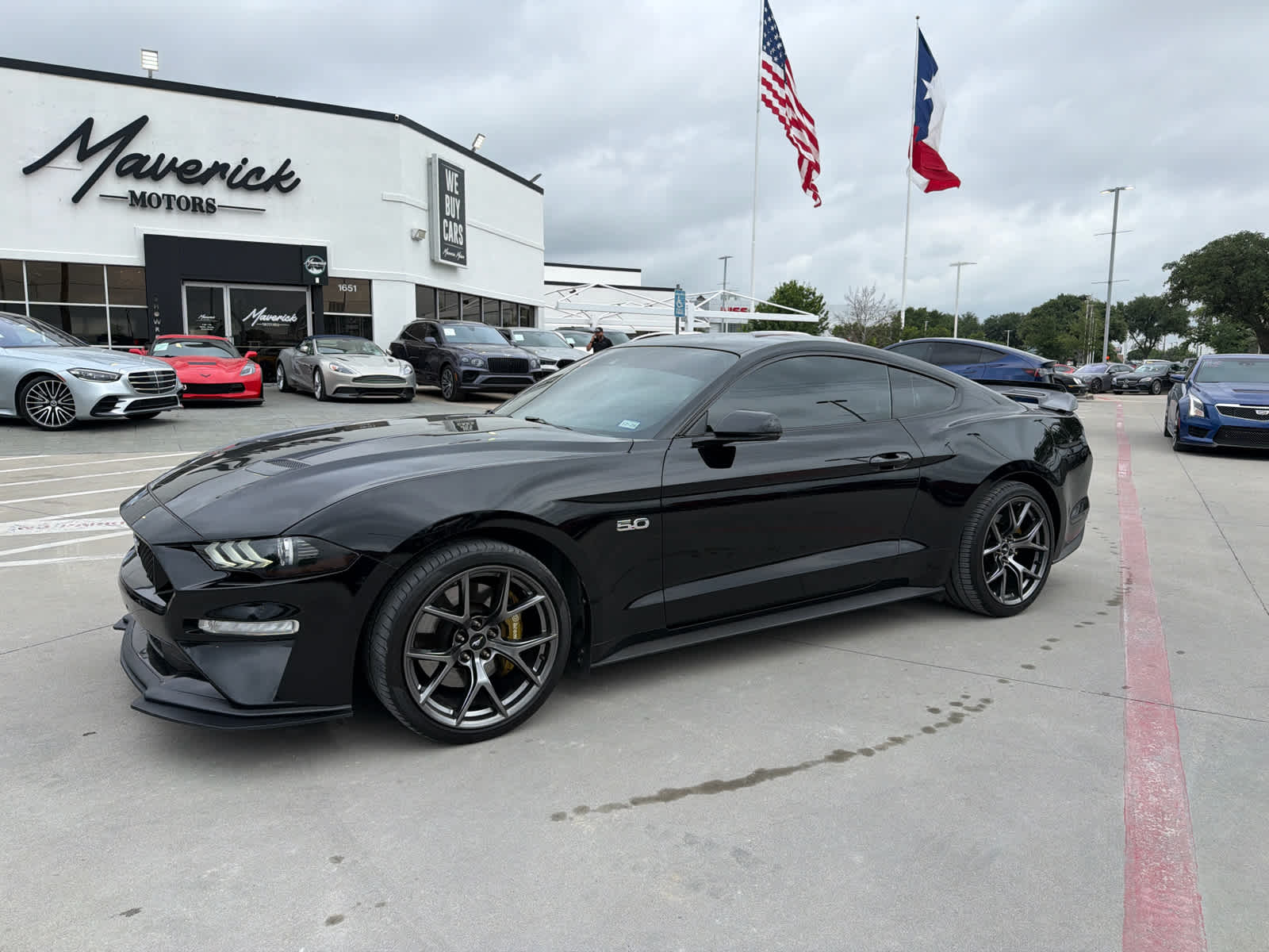 2018 Ford Mustang GT Coupe Premium's photo