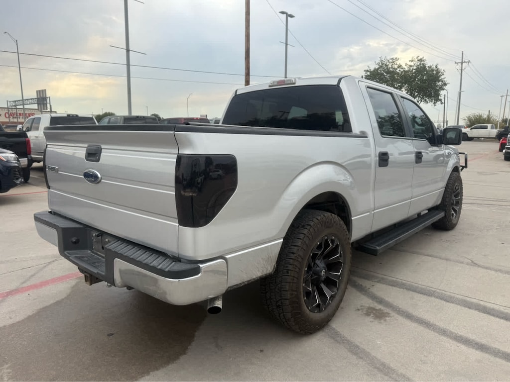 Used 2010 Ford F-150 XLT 2WD Supercrew 145 Truck