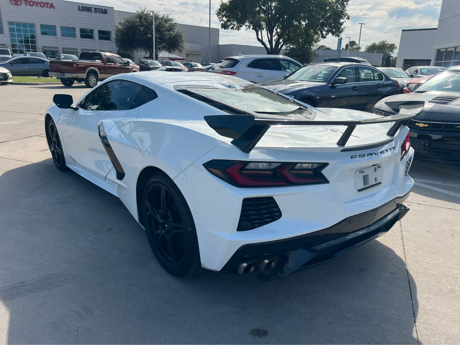 2021 Chevrolet Corvette 2LT photo 2