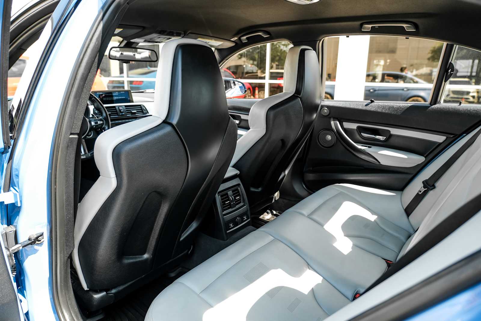 2015 BMW M3 Sedan Base - Photo 36