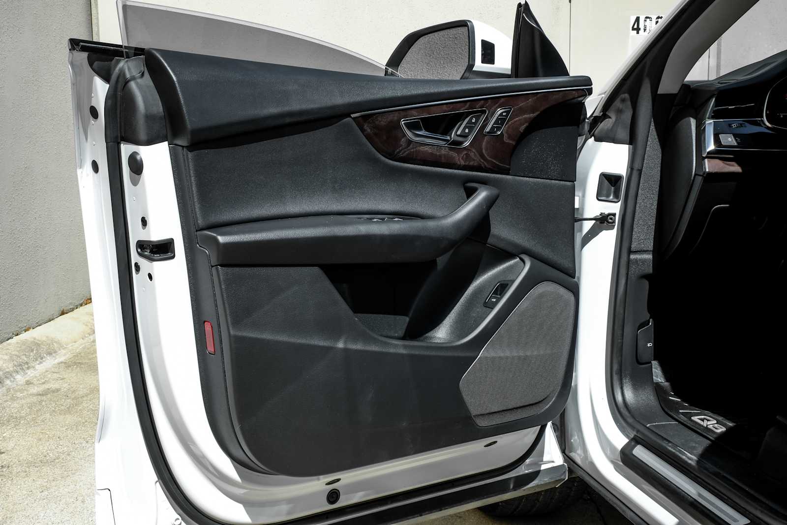 2022 Audi Q8 Premium - Photo 45