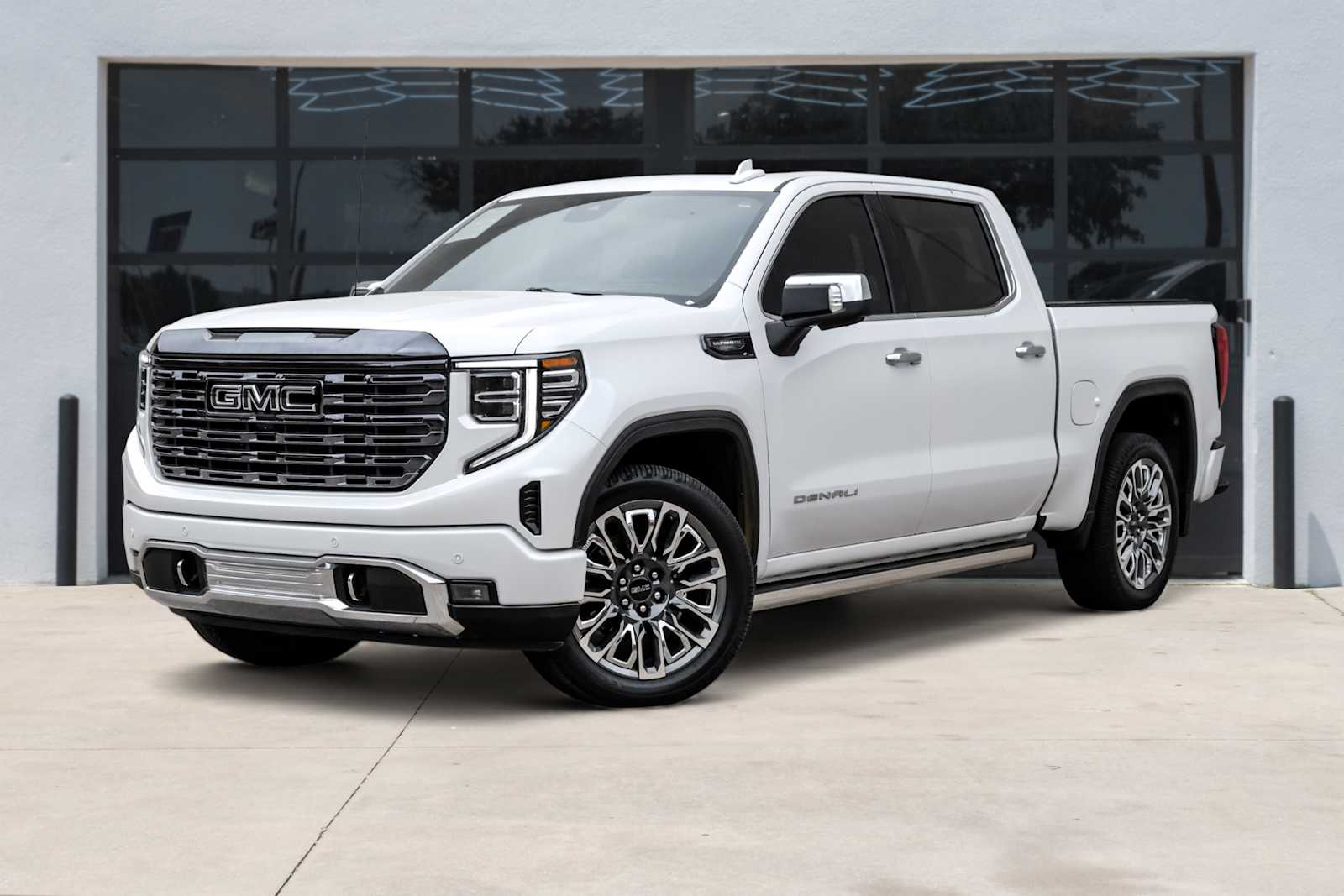 2024 GMC Sierra 1500 Denali Denali Ultimate's photo