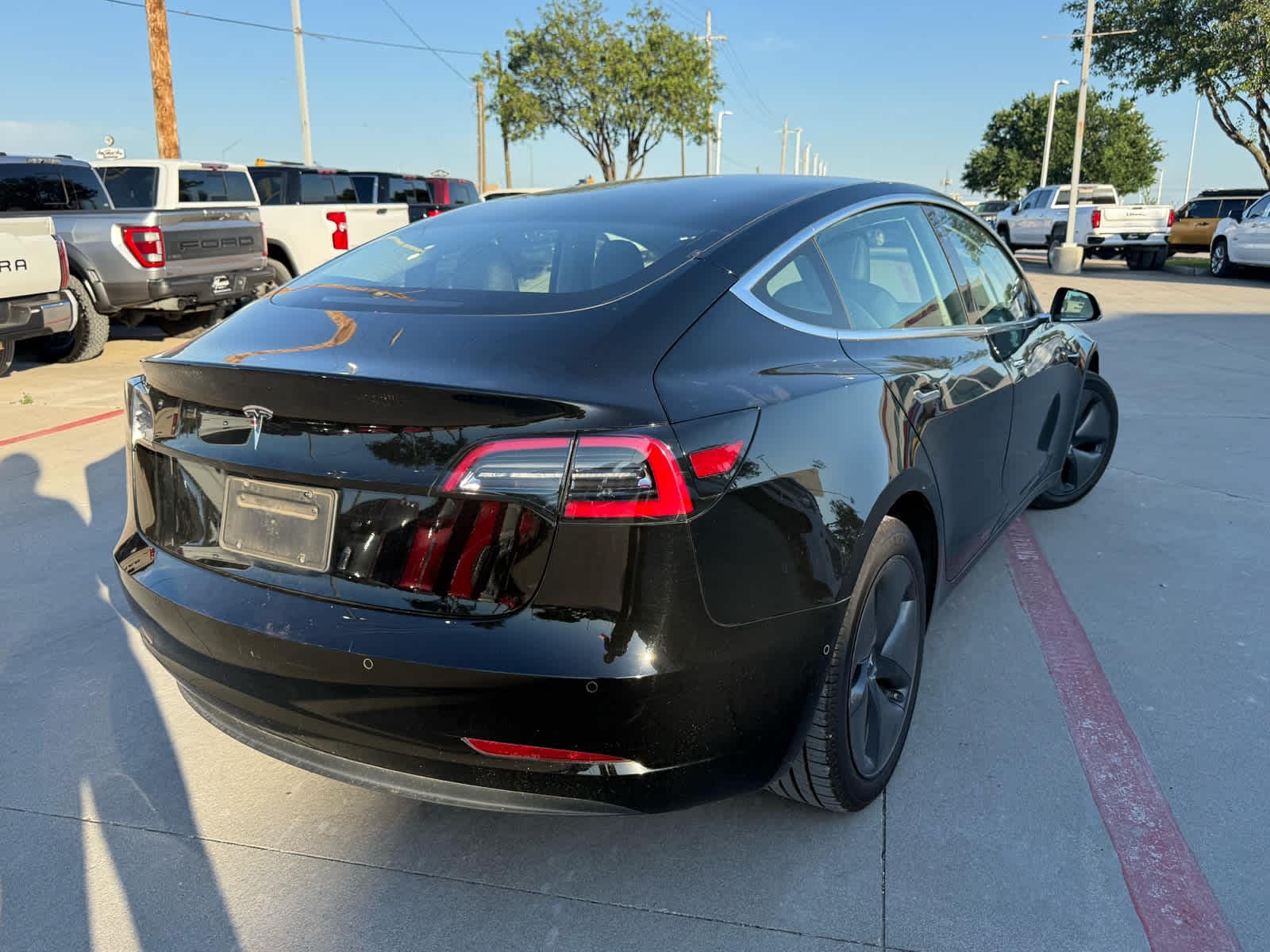 2019 Tesla Model 3 Standard Range Plus's photo