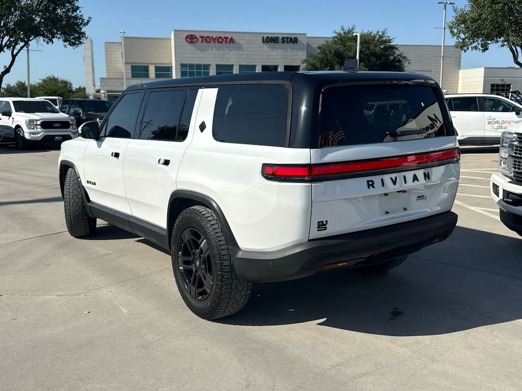 Used 2023 Rivian R1S Adventure SUV