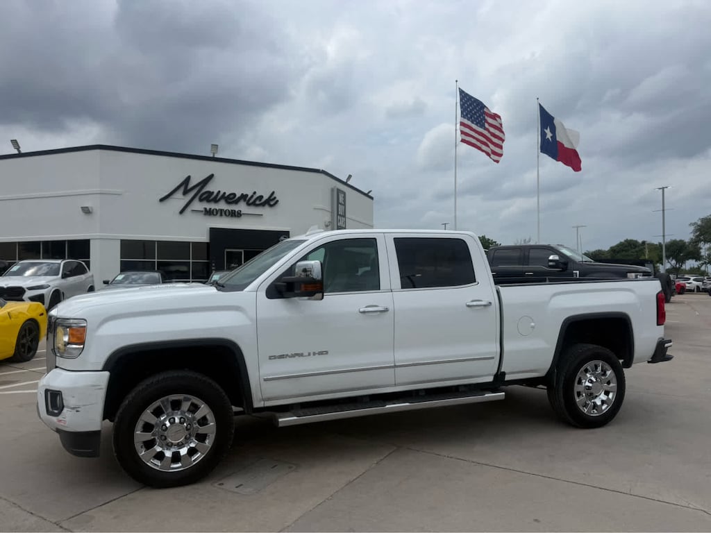 Used 2016 GMC Sierra 2500HD Denali 4WD Crew Cab 153.7 Truck