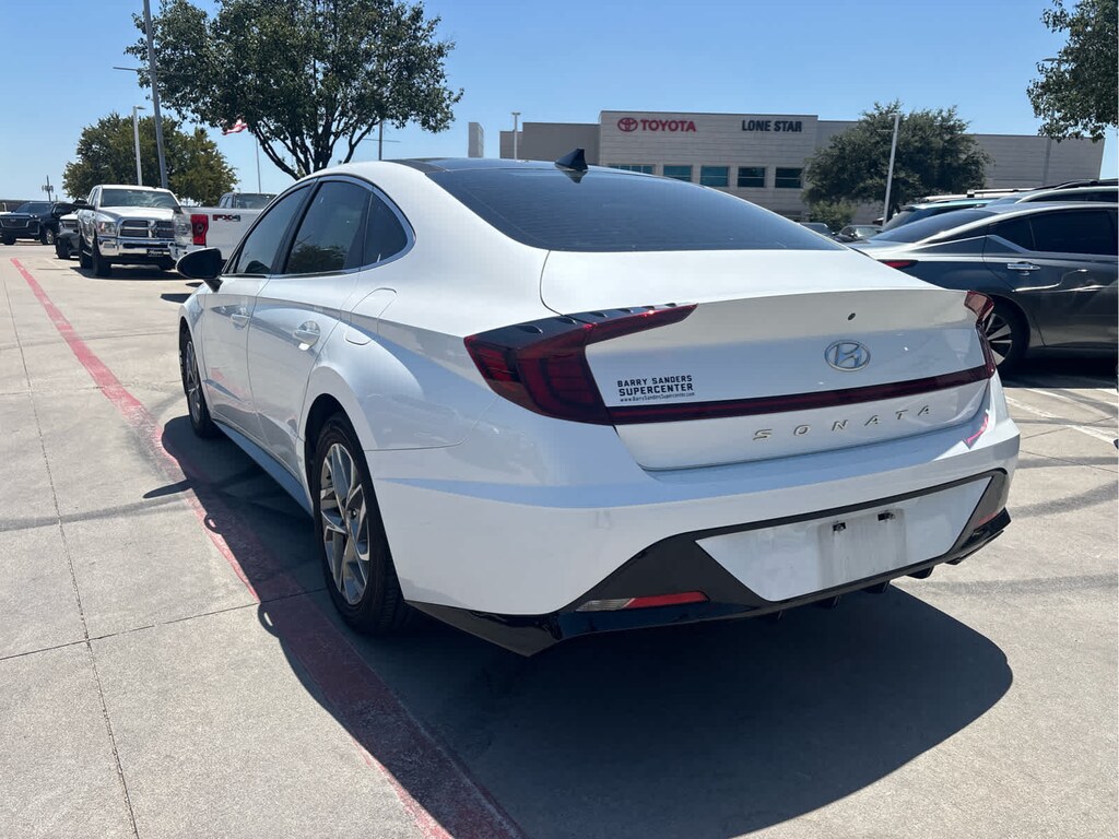 Used 2021 Hyundai Sonata SEL Sedan