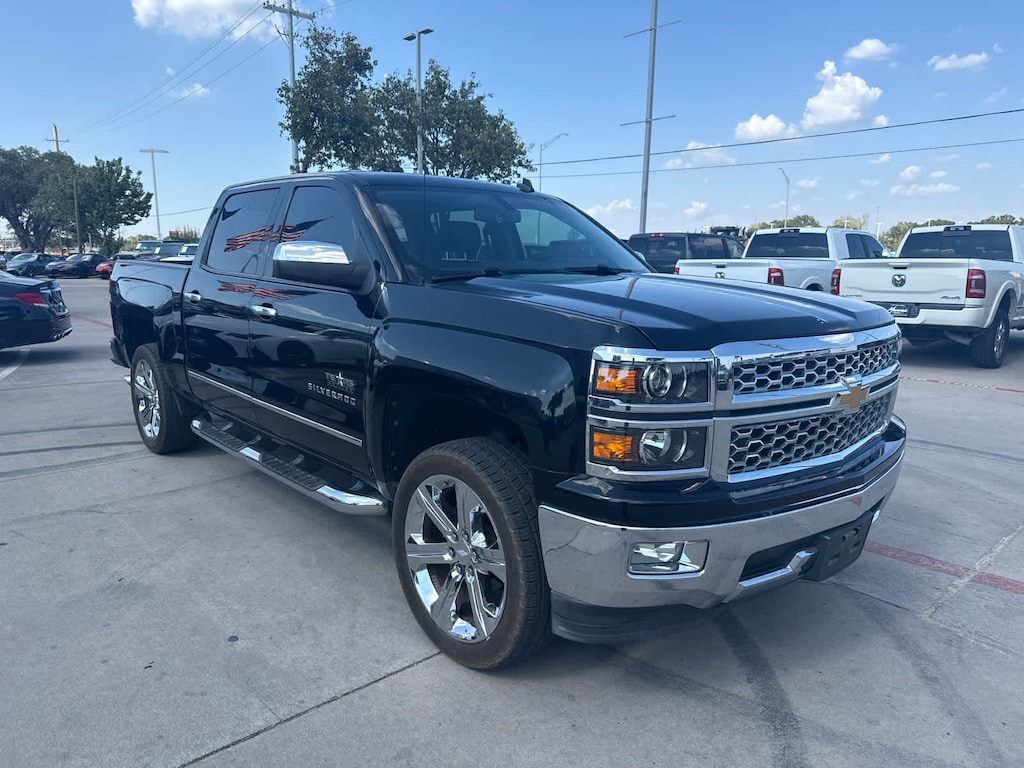 Used 2014 Chevrolet Silverado 1500 LTZ 2WD Crew Cab 143.5 Truck