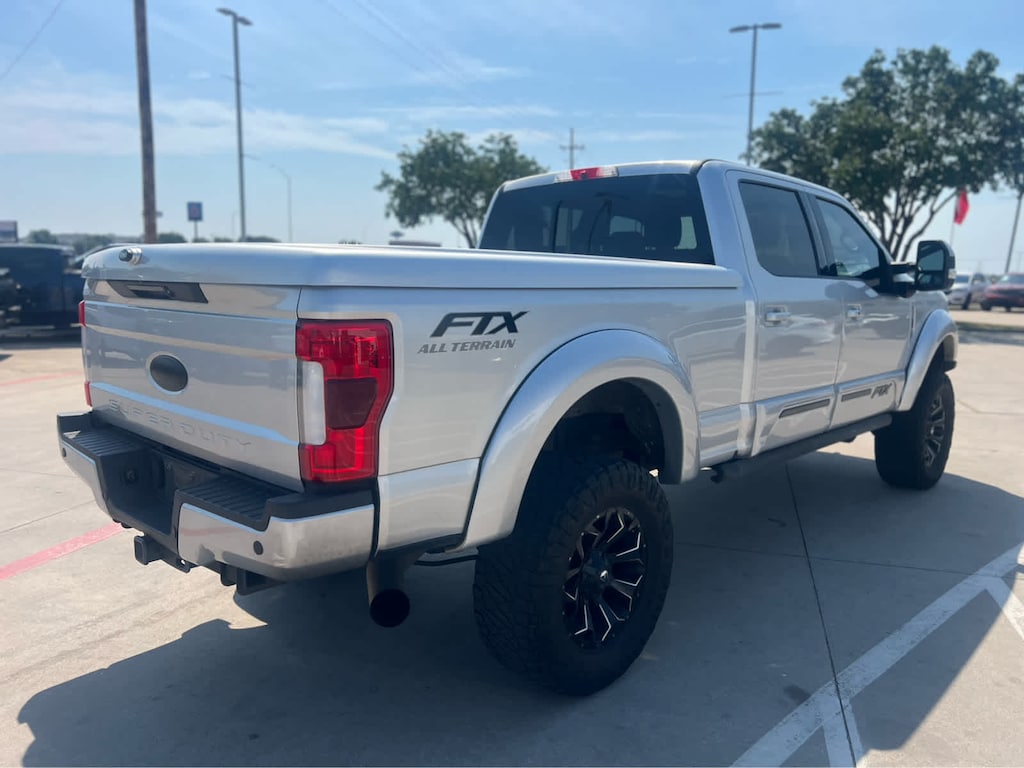 Used 2019 Ford Super Duty F-250 SRW Lariat 4WD Crew Cab 6.75 Box 4WD Crew Cab 6.75 Box