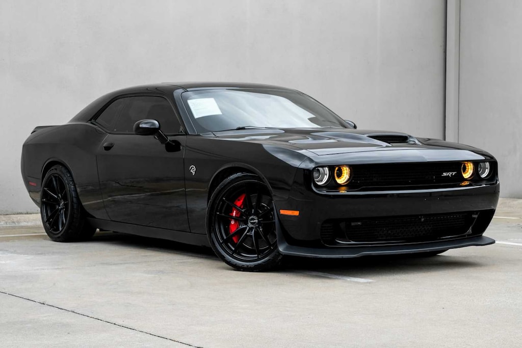 Used 2016 Dodge Challenger SRT Hellcat Coupe