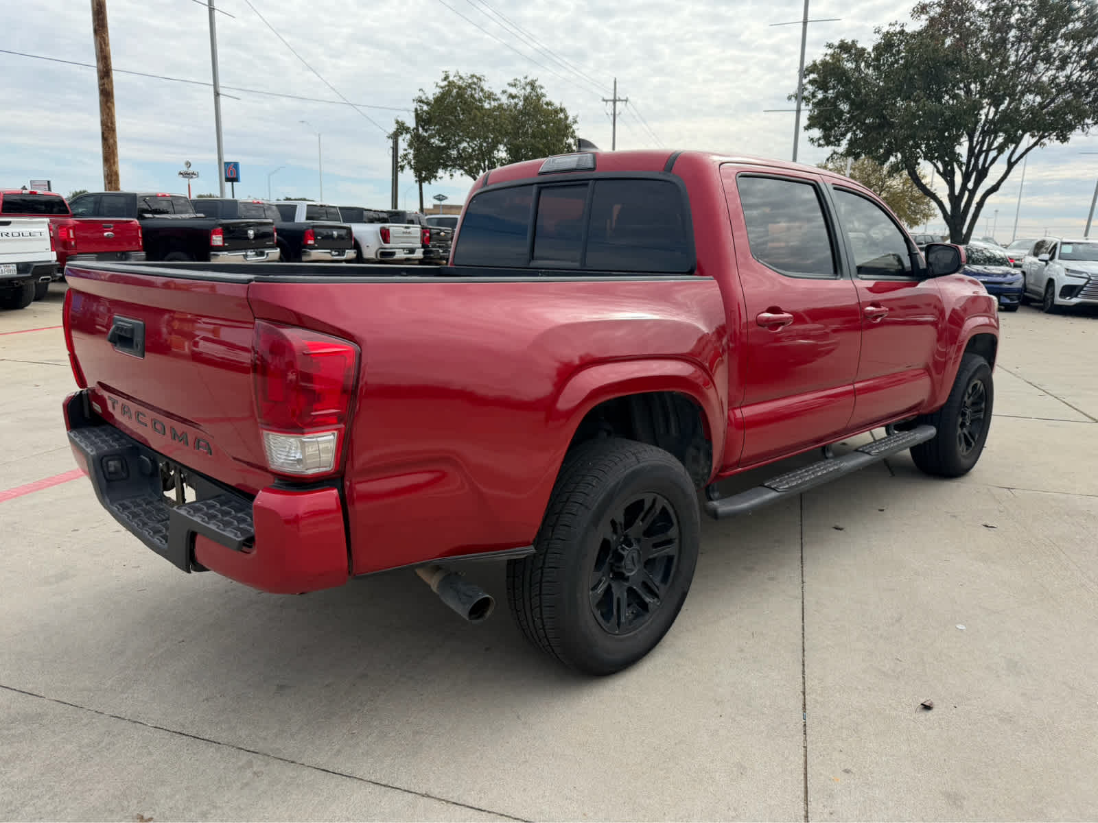 2018 Toyota Tacoma SR Double Cab photo 3