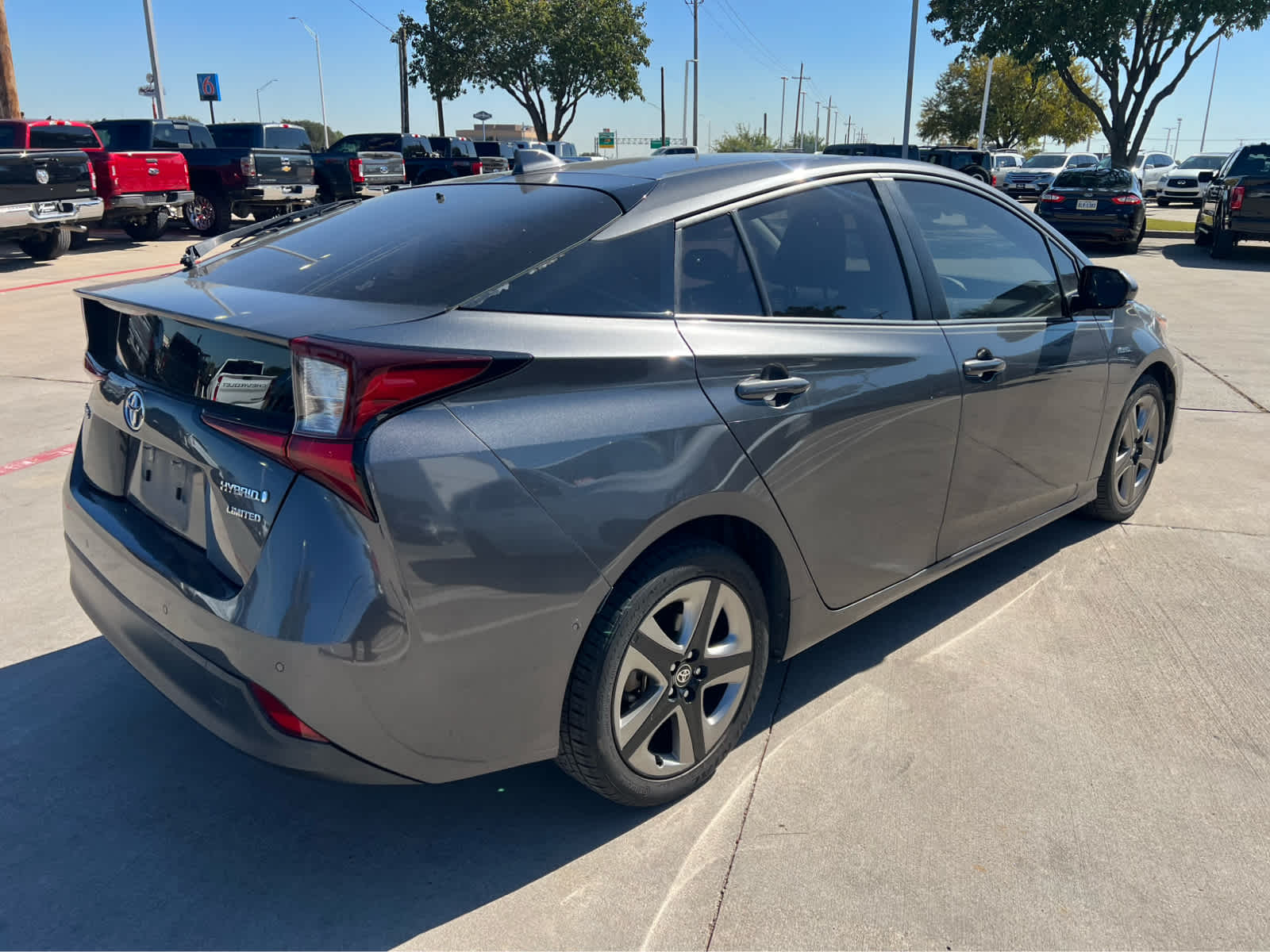2020 Toyota Prius Limited photo 2