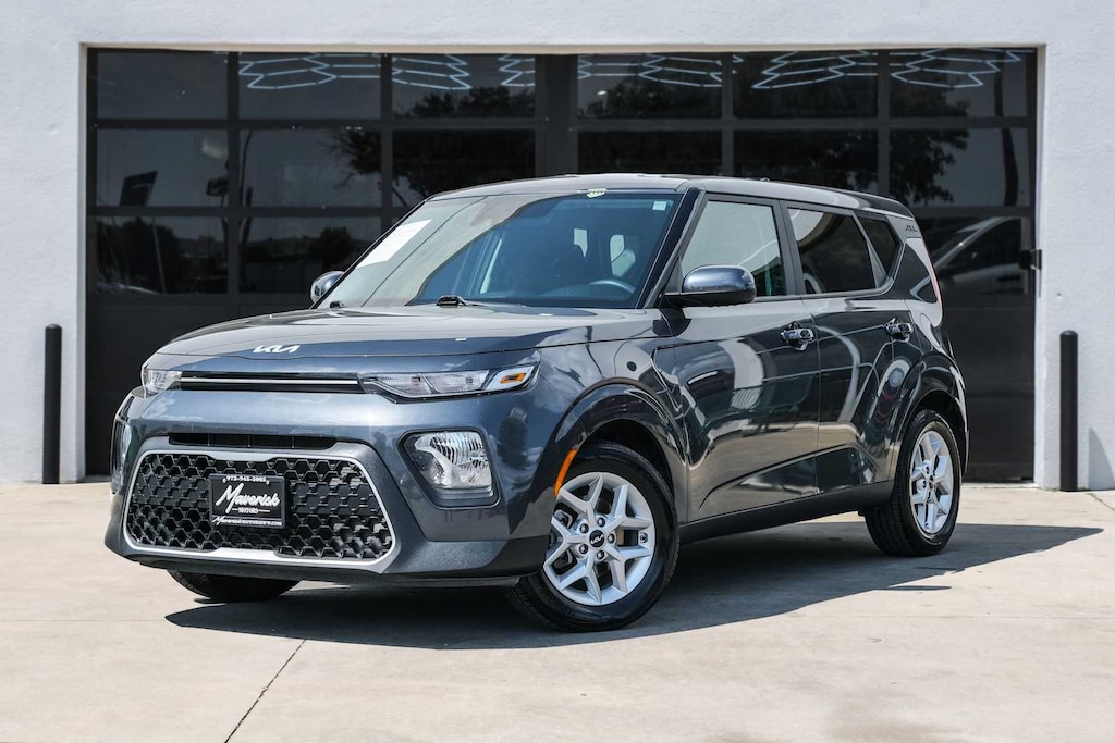 Used 2022 Kia Soul LX Sedan