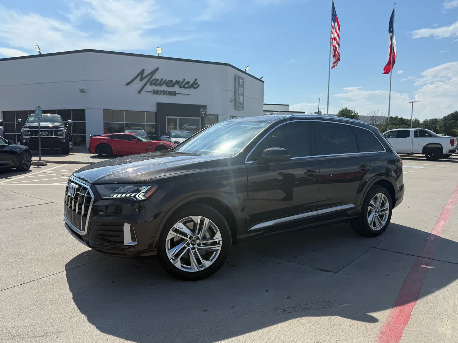 2024 Audi Q7 45 Premium Plus quattro Tiptronic's photo