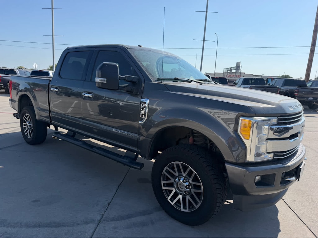 Used 2017 Ford Super Duty F-250 Pickup Lariat 4WD Crew Cab 6.75 Box Truck