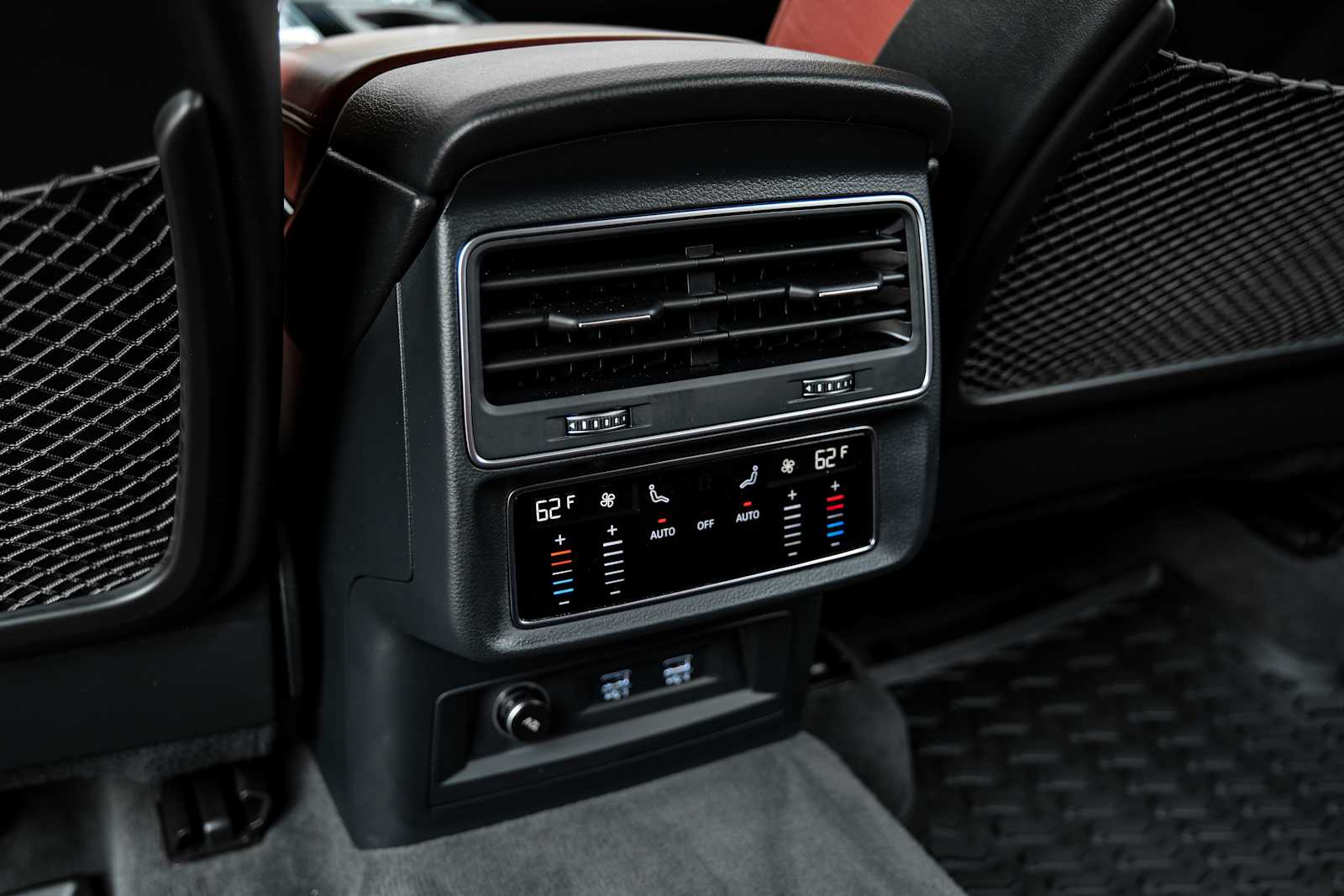 2020 Audi SQ7 Premium Plus - Photo 42